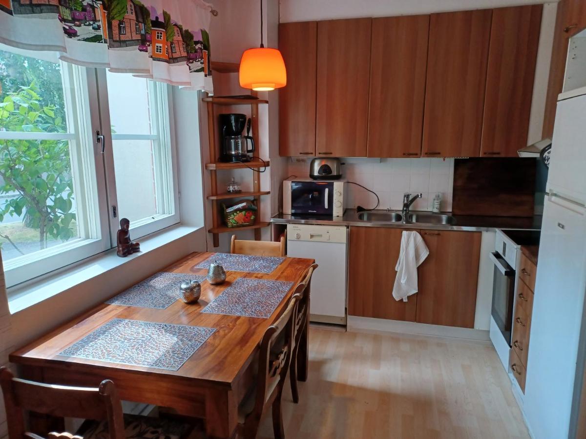 Huoneisto Comfortable In Helsinki